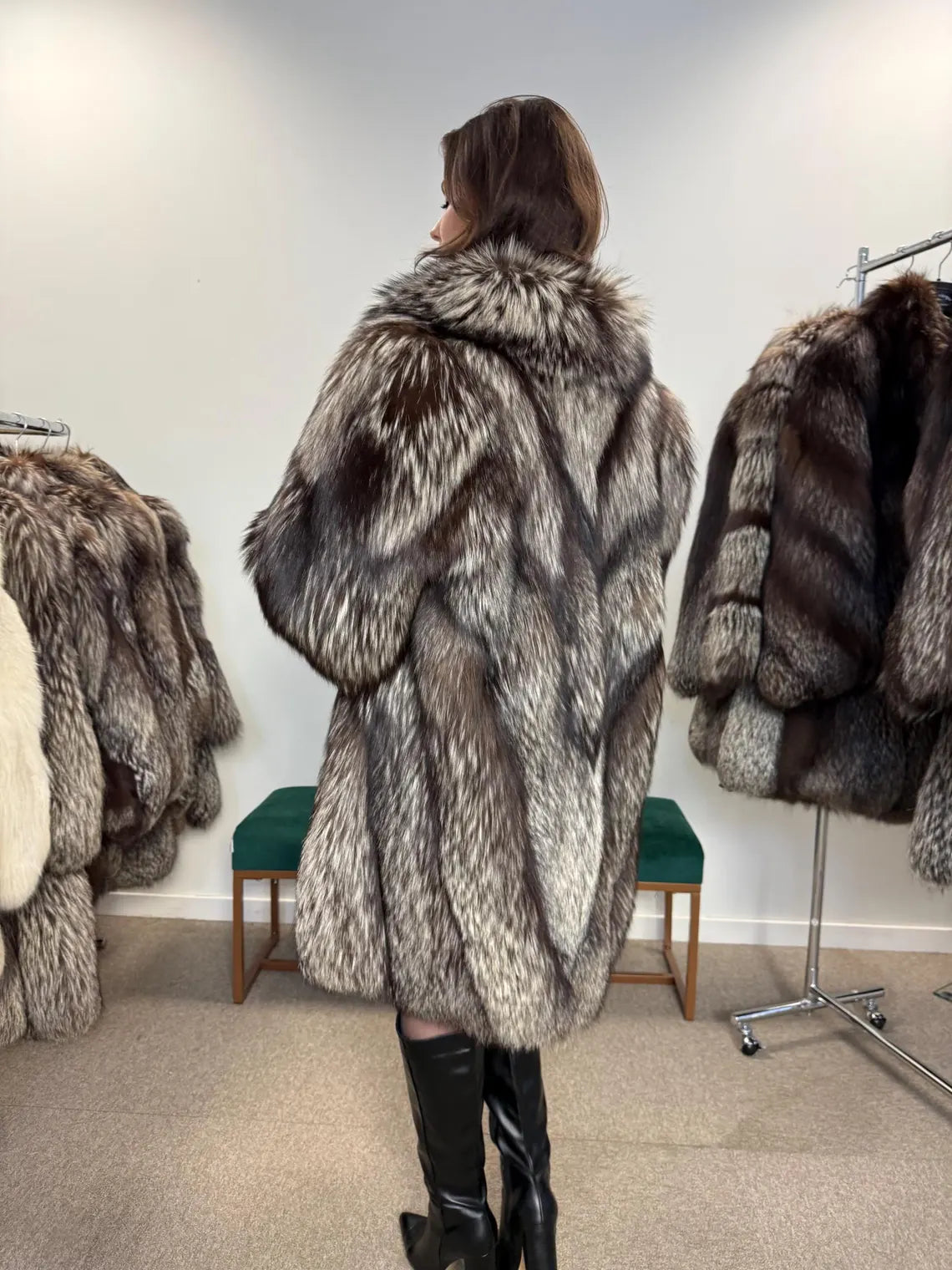 Vintage Silver Fox Fur Coat, Women's XL, Elegant Full-Length Overcoat